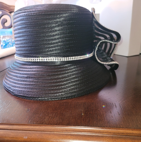 NWOT Womens Fashion Church Hat - Picture 3 of 4